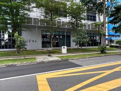 Hh @ Kallang (D13), Factory #615075551